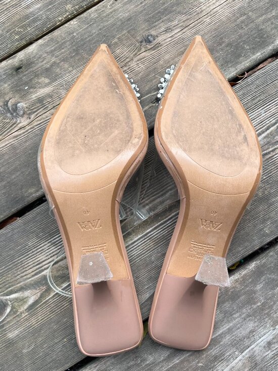 Zara Clear Vinyl Pumps with Crystal Brooch - Picture 3 of 5